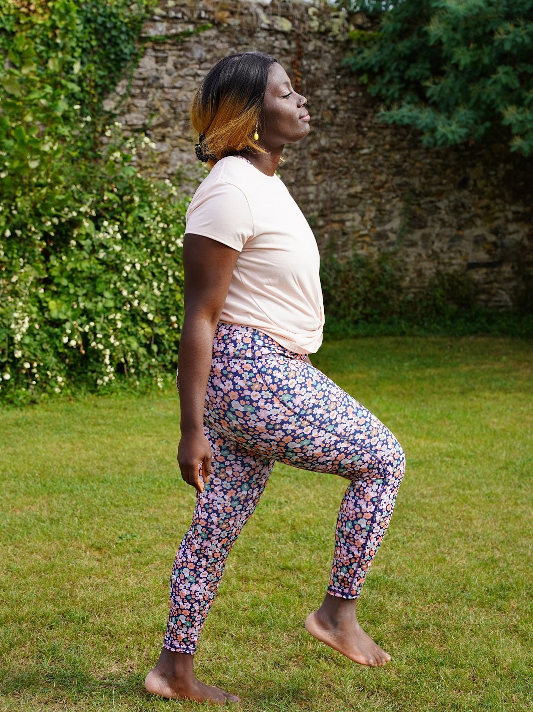 legging colibri parterre de fleurs ecoresponsable