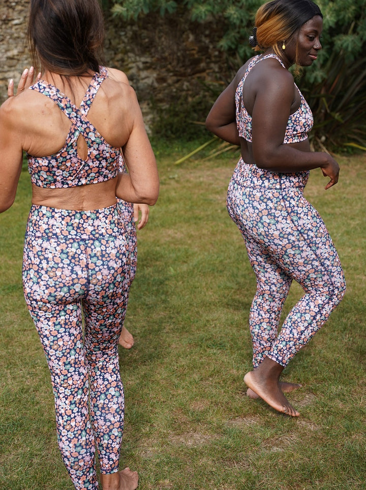 legging colibri parterre de fleurs ecoresponsable