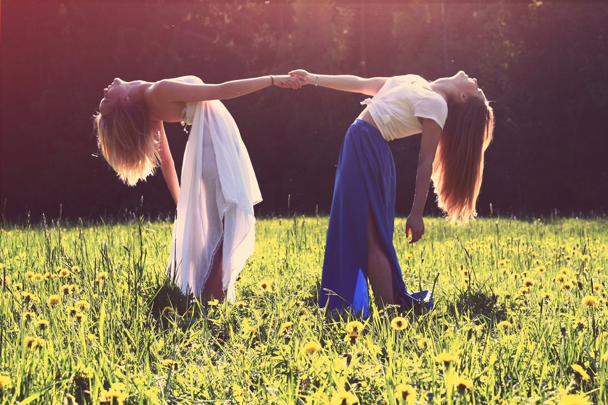 Yoga et Féminin Sacré : Cultiver l'Équilibre à travers la Pratique