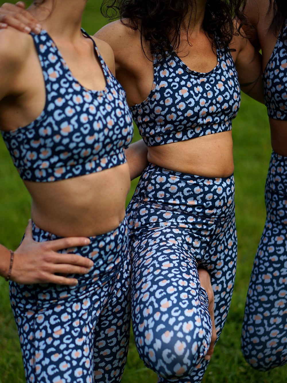 brassière mesange panthere bleue ecoresponsable et made in france