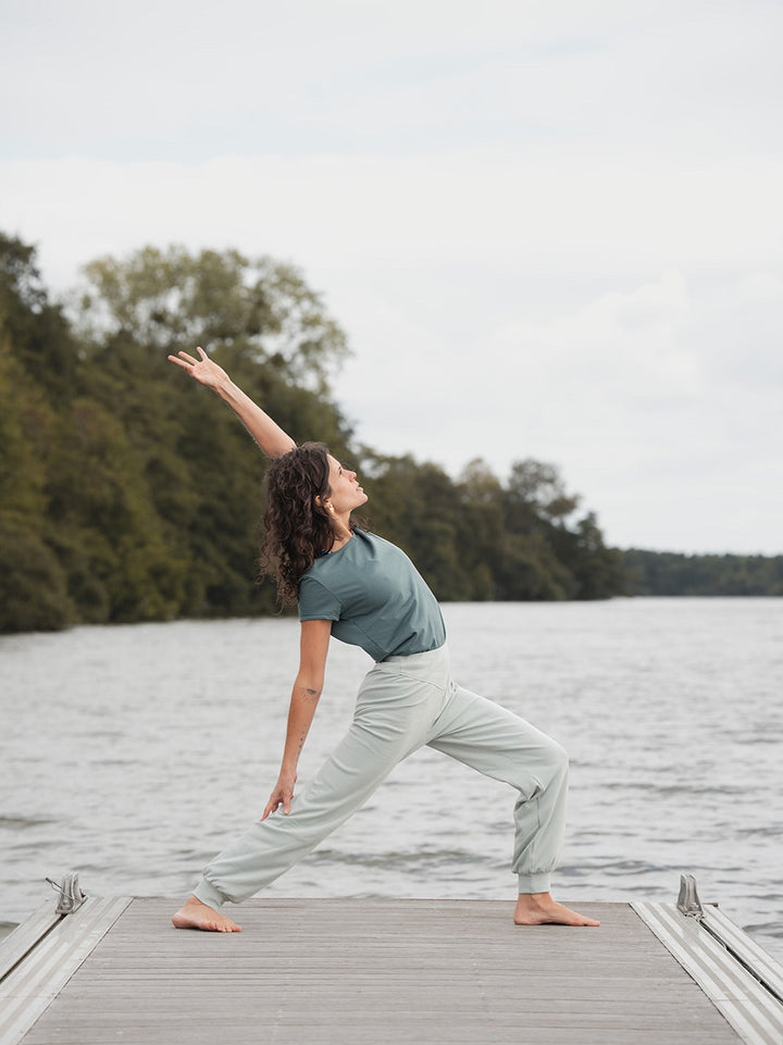 t-shirt yoga pelican vert foret