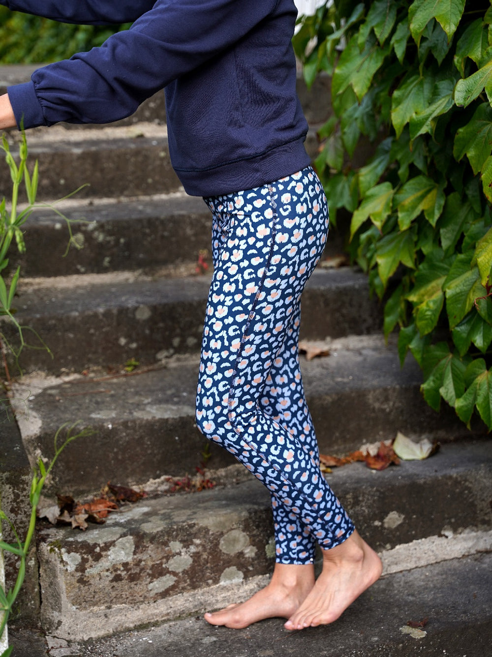 legging yoga colibri ecoresponsable panthere bleue