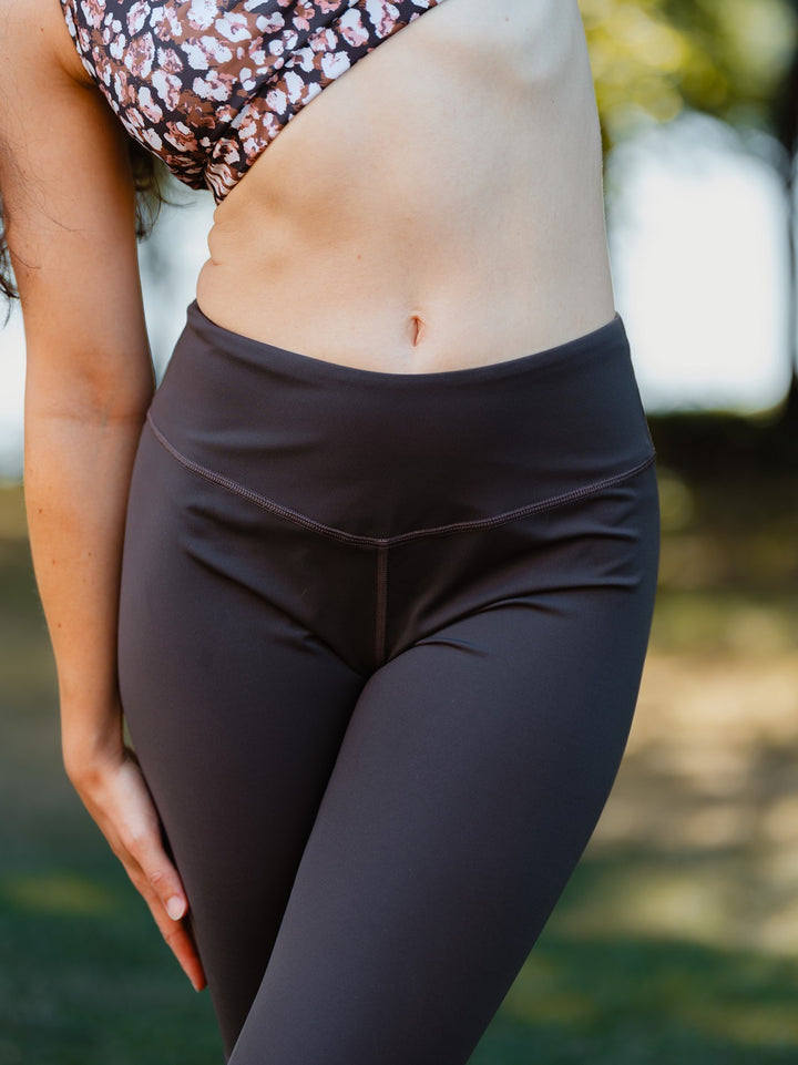 legging yoga ecoresponsable colibri flow moka