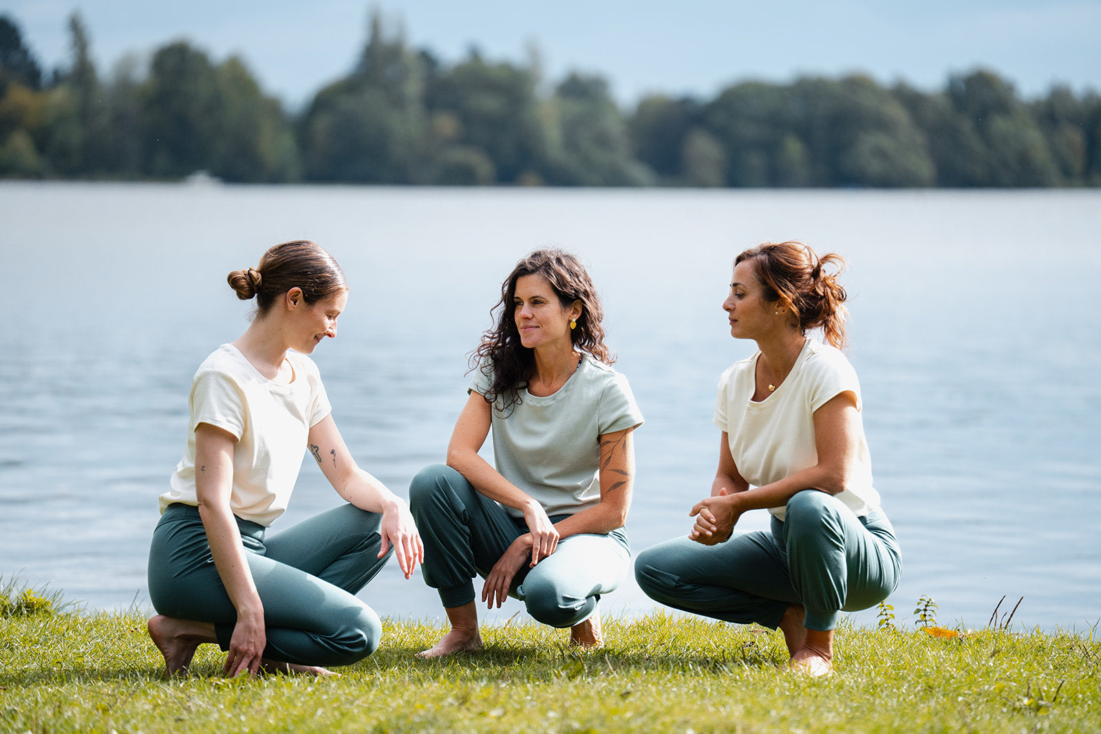 trois nouveaux coloris sarouel et t-shirt yoga